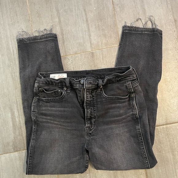 GAP Denim - GAP Women's Black Ankle & Cropped Jeans